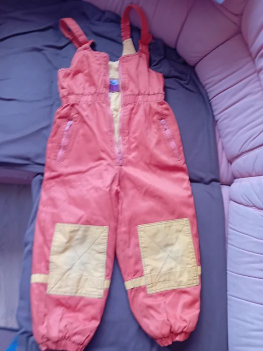 Гащеризон зимен  за момче  на около  4-5 г., 110 см