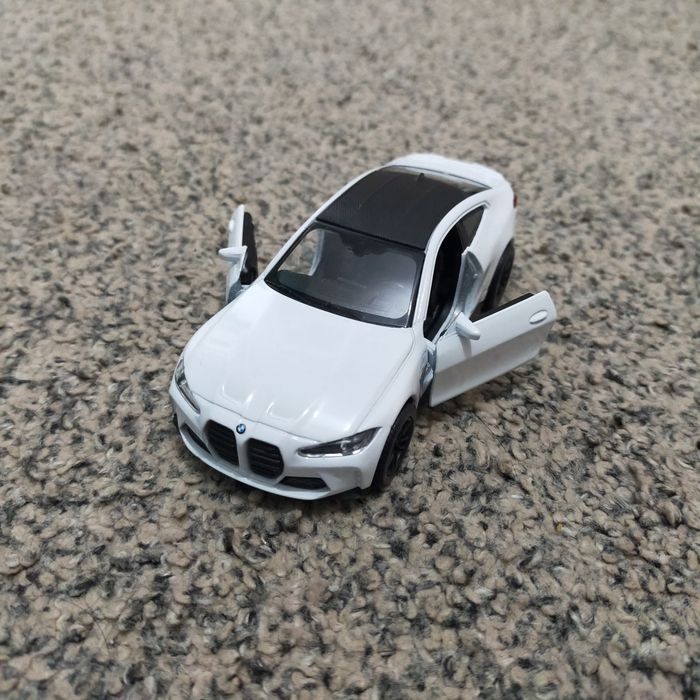 Mașini de colecție metalice, noi.