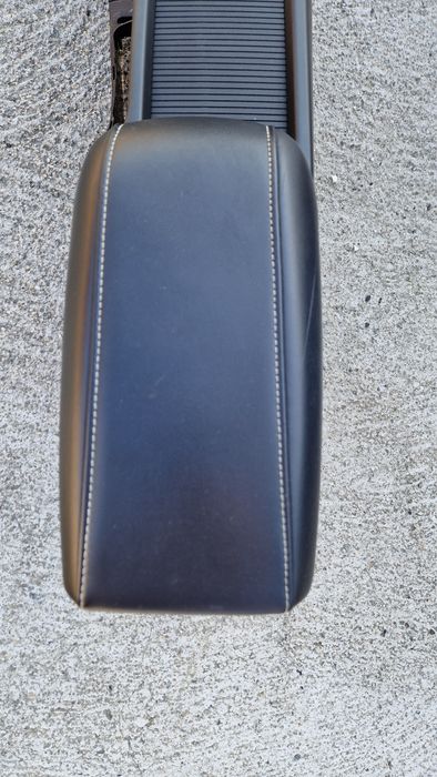 Cotiera piele Volvo V40 2013
