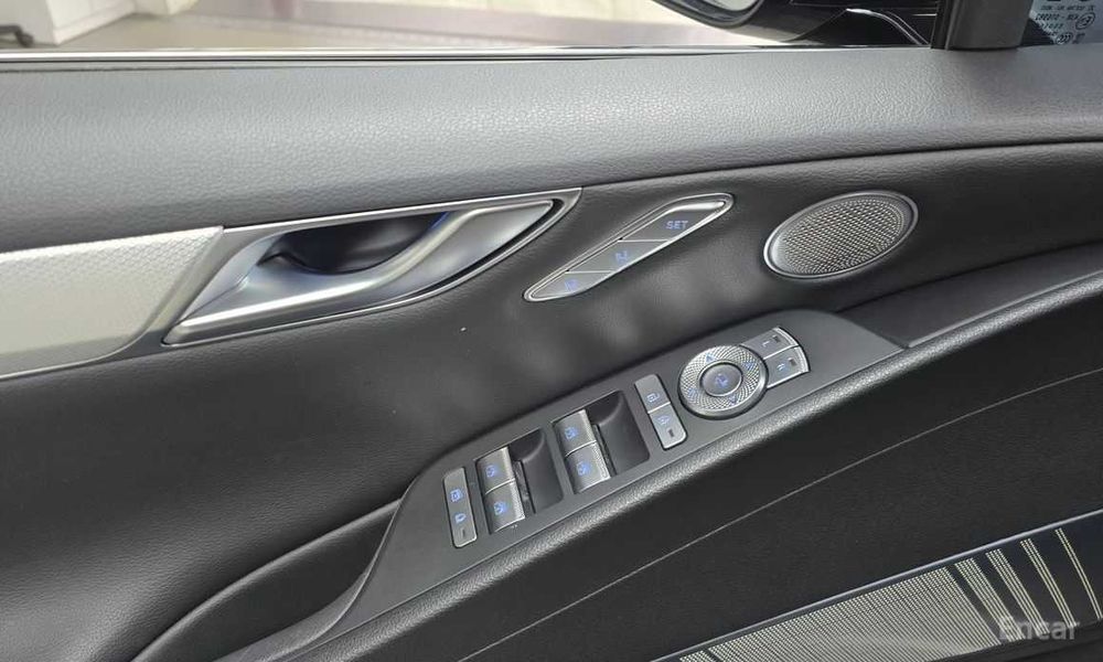 Genesis Electrified G80 e-AWD