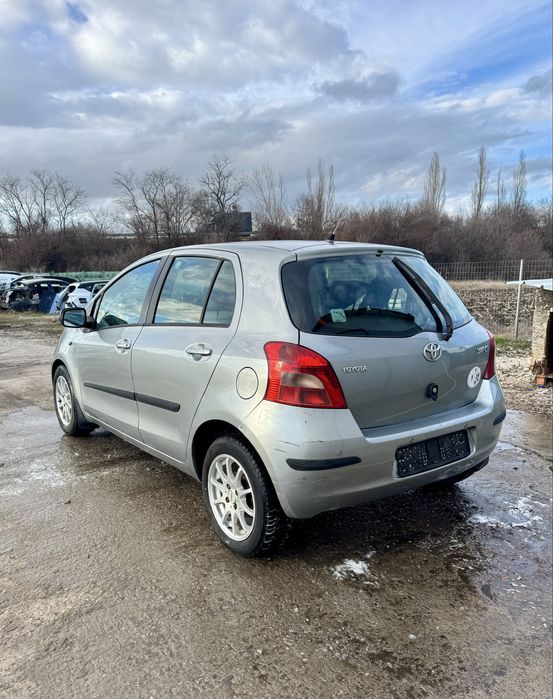 На ЧАСТИ Toyota Yaris 1.3 vvt-i 87кс 2007г Автоматик