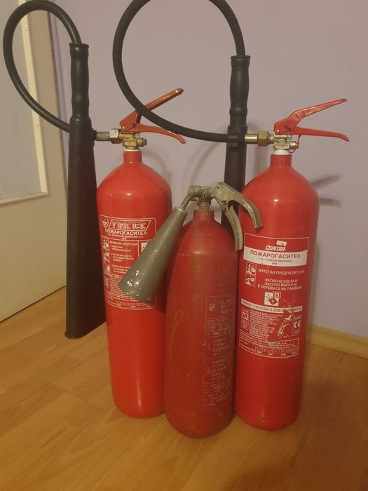 Пожарогасители , бутилка СО2