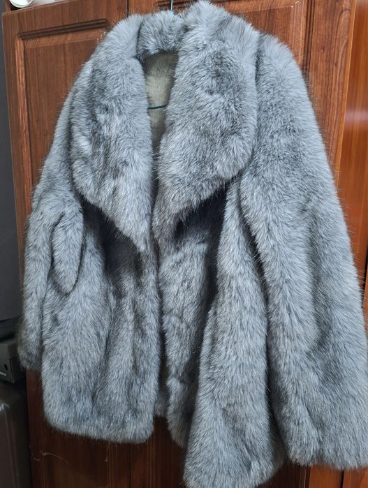 Продам экошубу серого цвета