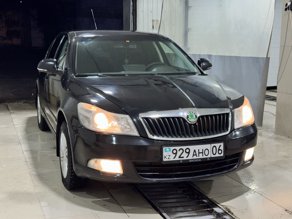 Шкода Октавия 1.6 MPI