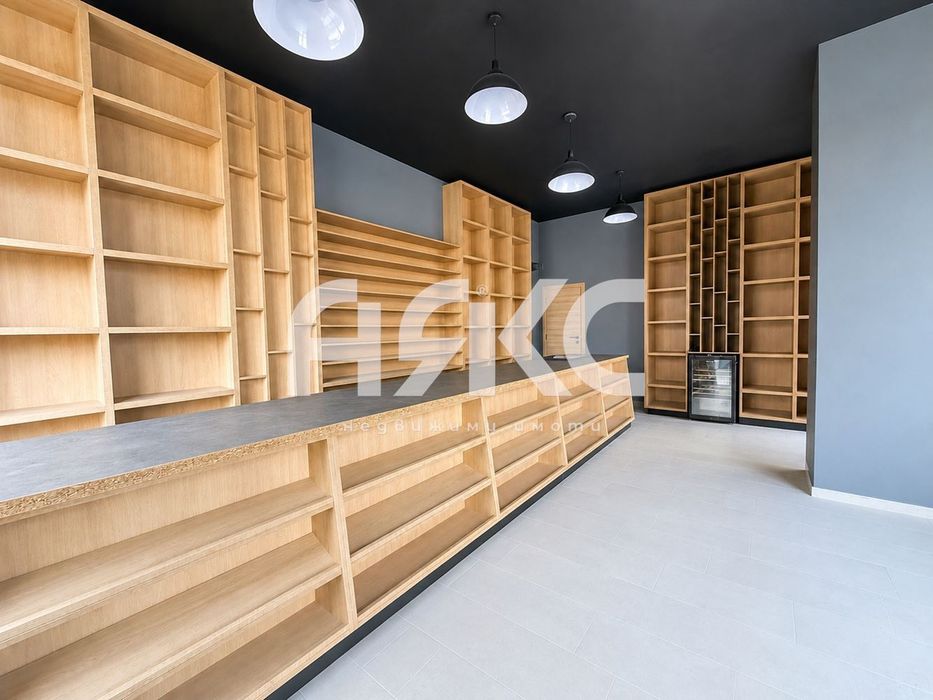 Дава се под наем Магазин в София, Малинова долина - 80 кв.м за 2000 € - Снимка #1