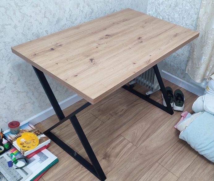 Стол компьютерный