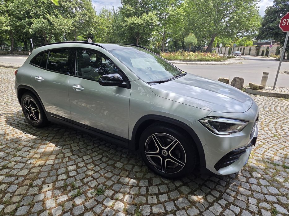 Продавам мерцедес GLA200