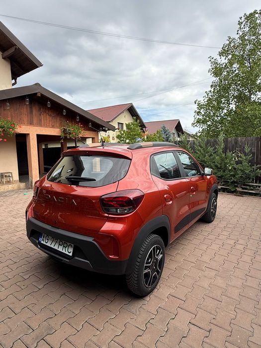 Dacia Spring Extreme 26.8 kWh (motor de 65 CP)