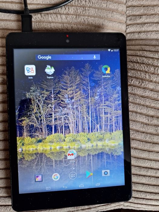 Продавам таблет Next book