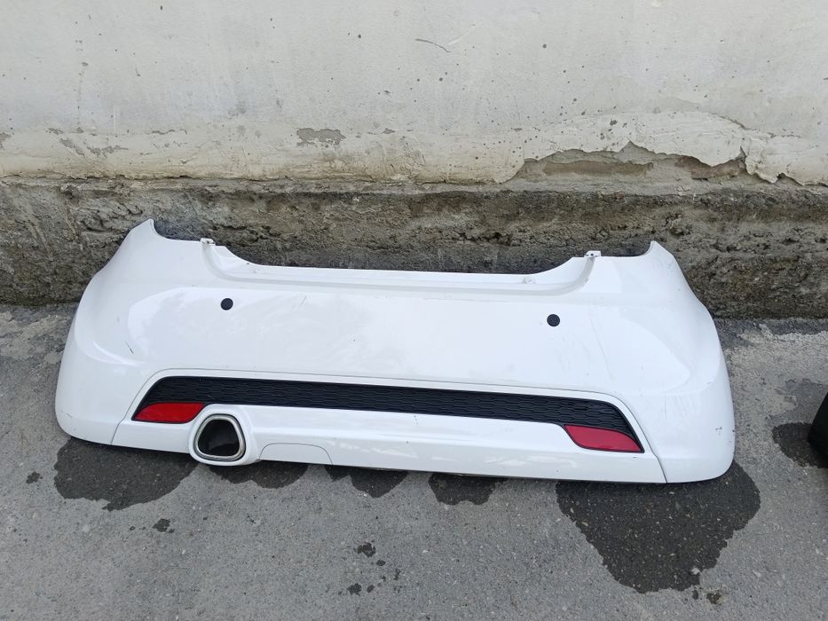 Spark bamfer oldi orqa