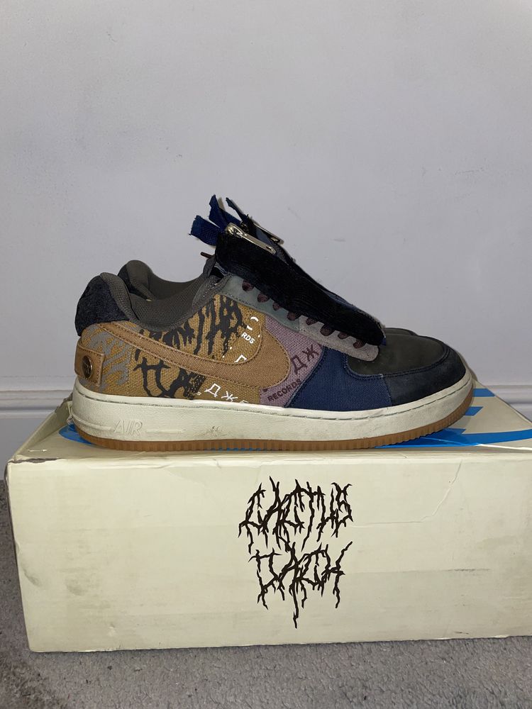 Nike Air Force 1 Travis Scott Fossil marimea 43 Bucuresti Sectorul