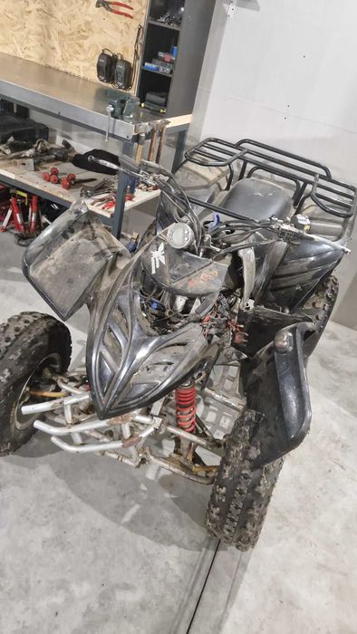 Adly 300S на части