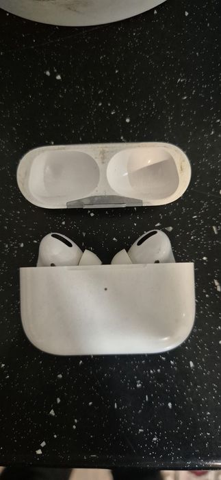Продам AirPods Pro 3