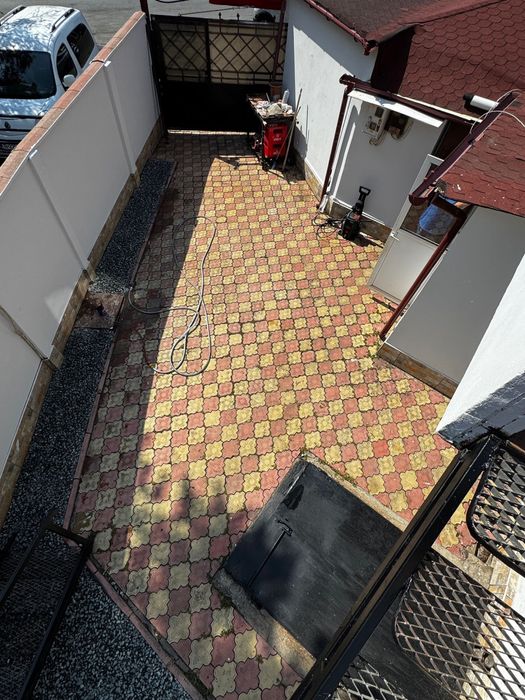Apartament in casa/curte de inchiriat Obor