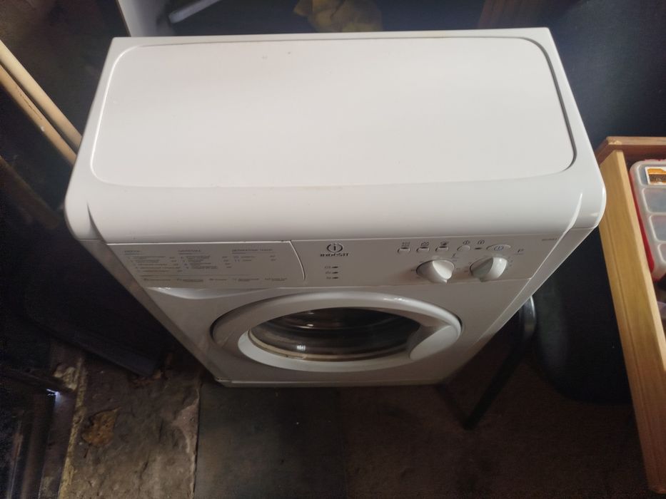 Индезит стиральная