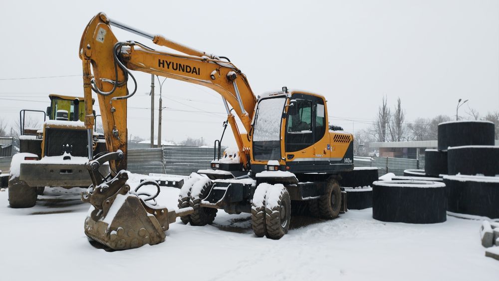 Услуги траншеекопател