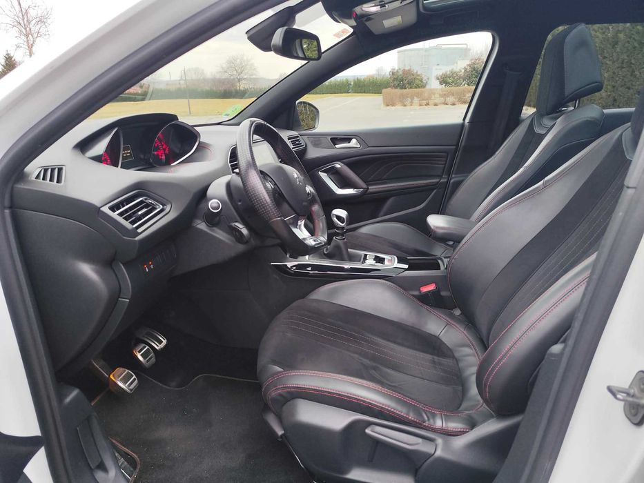 Peugeot 308 GT | 1.6THP 205CP