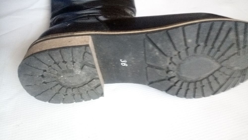 Vand cizme din piele naturala