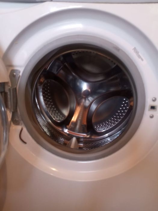 Стиральная машина indesit