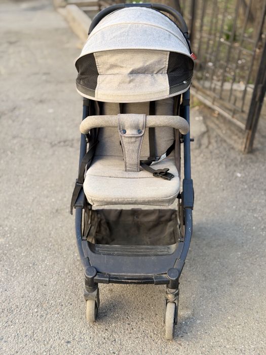 Коляска в хорошем состоянии