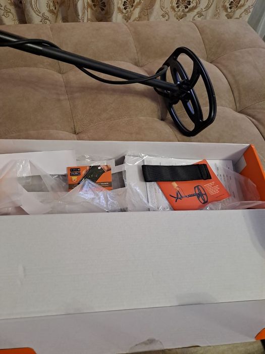 Продам металоискатель