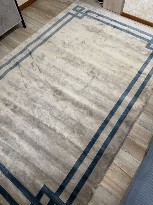 Ковер 190см на 295см производство Европа, Италия