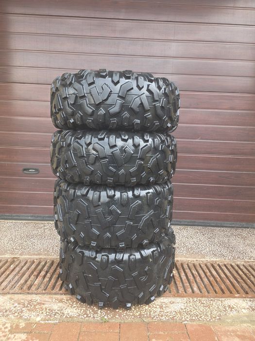 Vând anvelope atv CST STAG