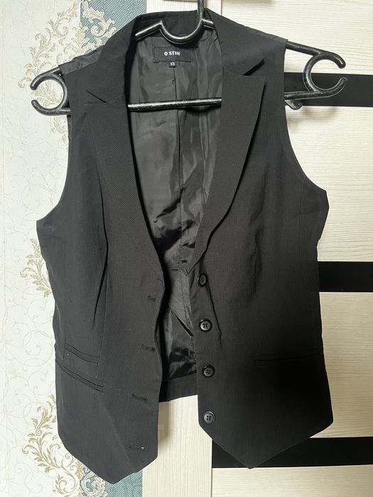 Женская  одежда.