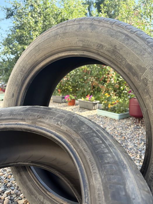 Продам шину Michelin 235/55/20летние