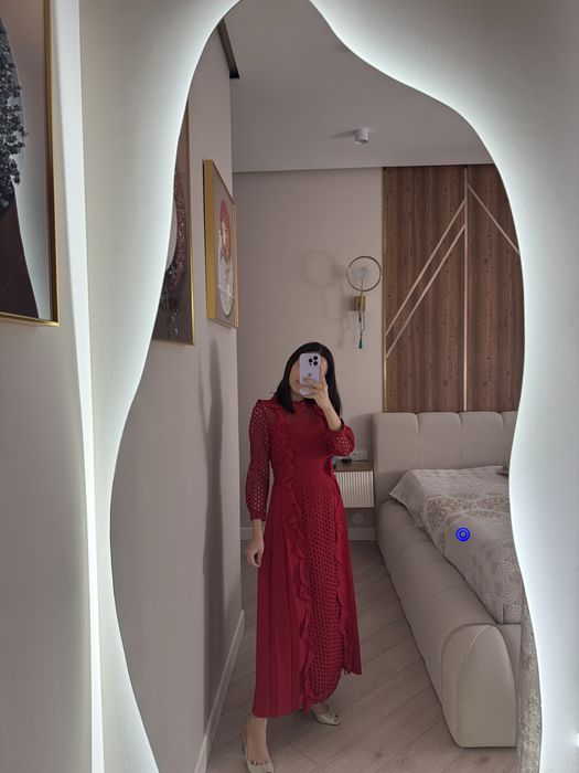 Женскии платья 42 размер