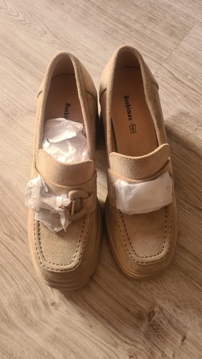 Pantofi crem 37 marime