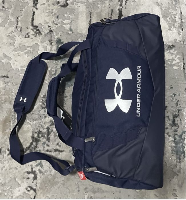 Geanta Under Armour pt voiaj/sala/transport