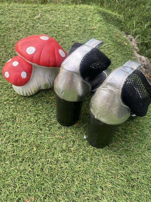 Сребърни сандали естествена кожа