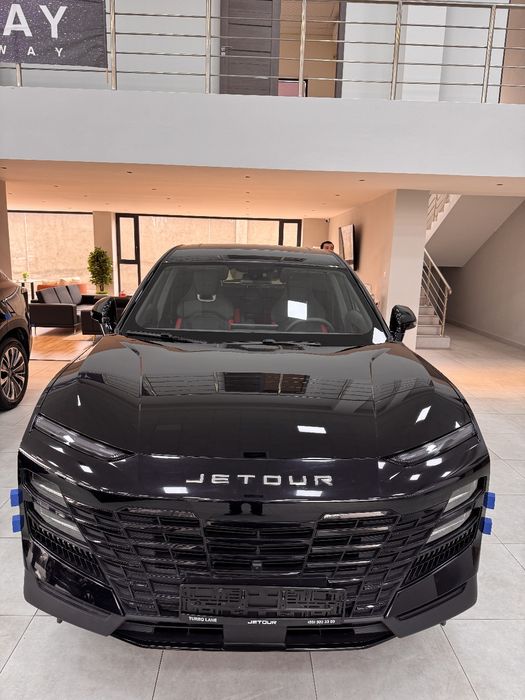 323 250
