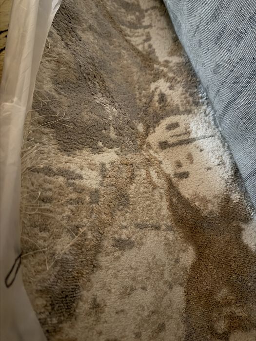 Продам ковер размер 4\4