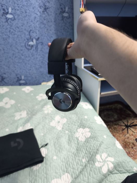 Наушник Logitech g pro x