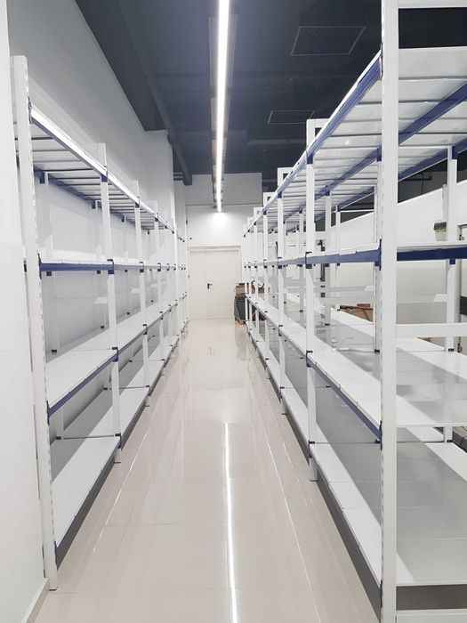 Стелажи за склад | Товароносимост 350-750 кг | Производство по поръчка