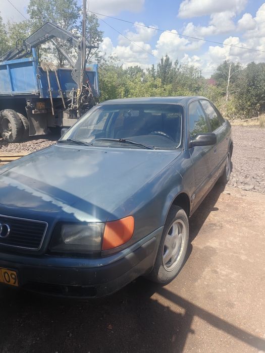 Продам Ауди 100 с4