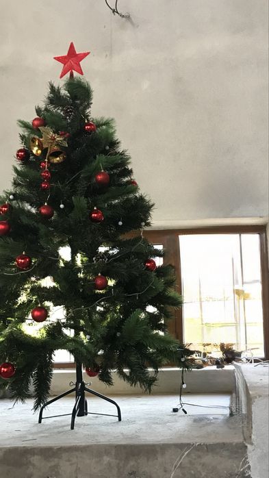 Archa o’yinchoqlari bilan kanadskiy