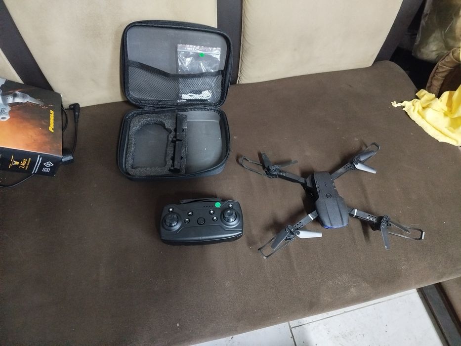 дрон  E99 PRО нов