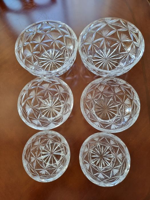 Вазы хрустальные