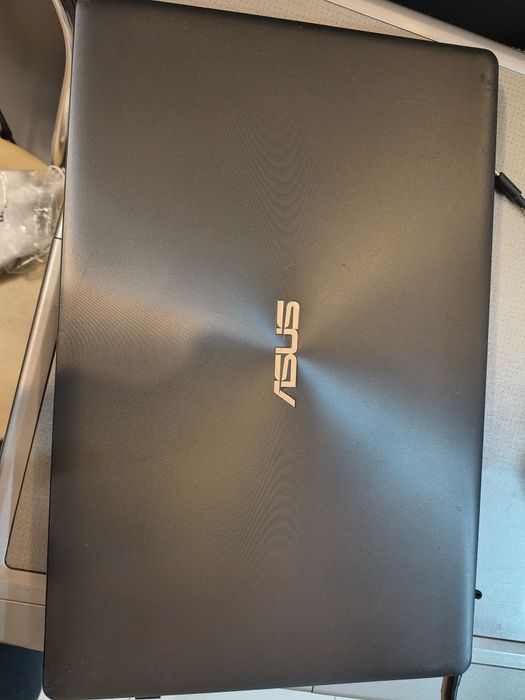 Laptop Asus  x550db