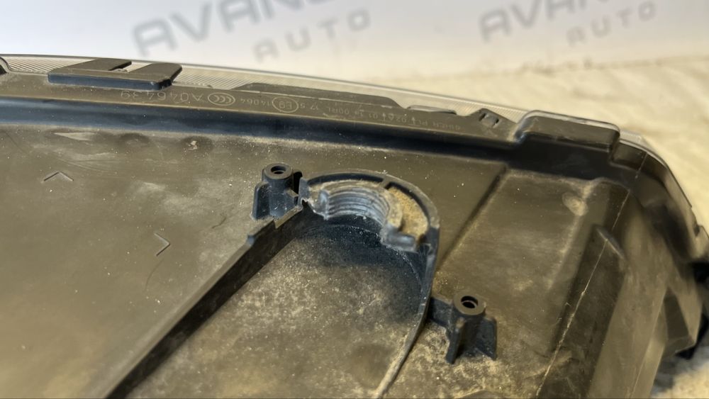 2 броя Ляв фар за Seat Leon