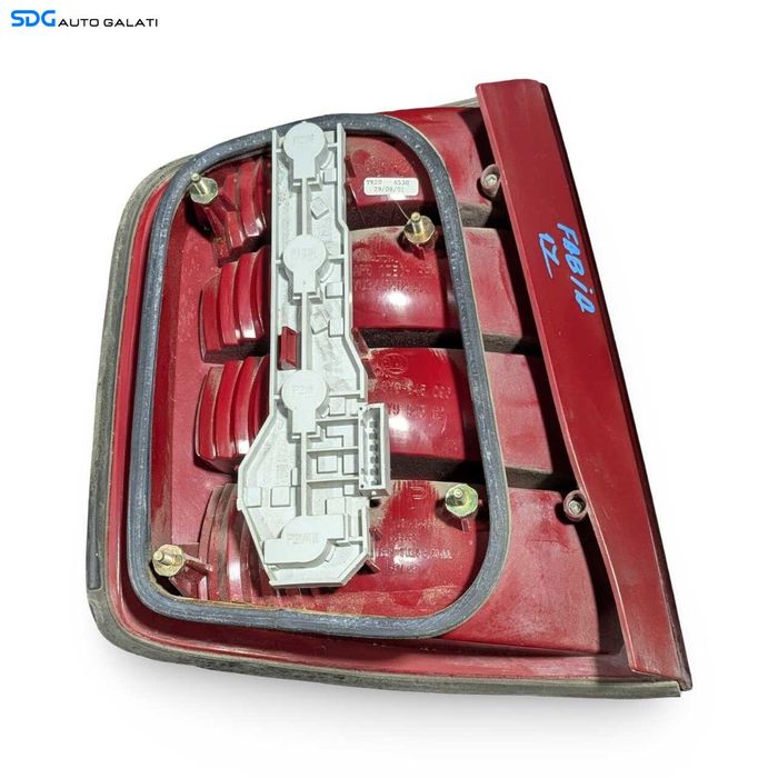 Stop Lampa Tripla Dreapta Skoda Fabia 1 Break Combi 2000 - 2007 Cod 6Y9945096, 6Y9945112 [LR3694]