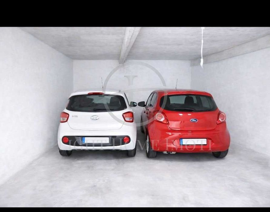 Продава се Гараж / Паркомясто в Пловдив, Кършияка - 27 кв.м за 850 €/кв.м - Снимка #2