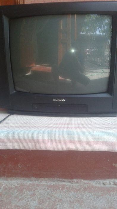 Телевизор ранги куп ишламанган