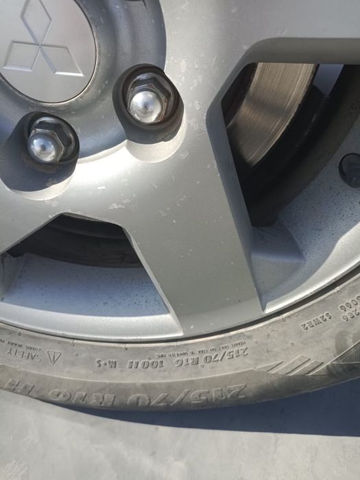 продаются колеса 215/70 R16