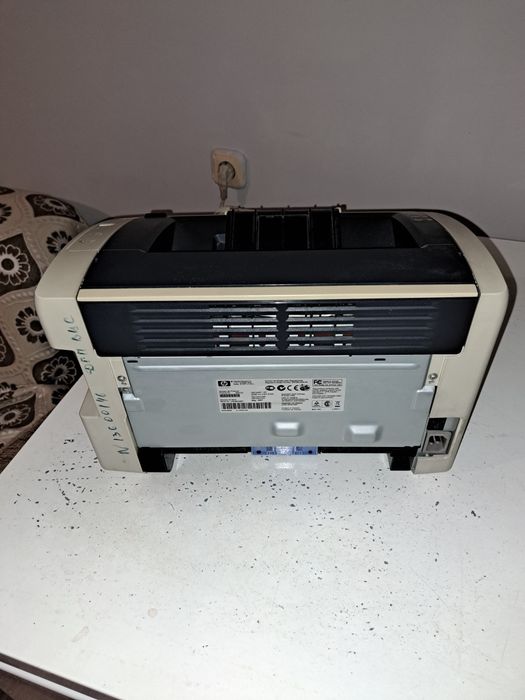 Продам Hp laser 1022