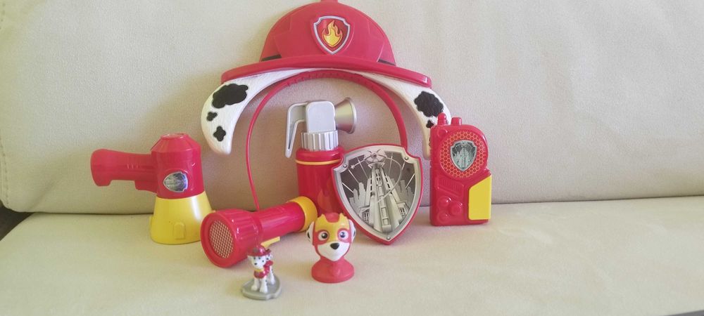 Paw Patrol Marshall Пожарникарски комплект, магнити и татуировки