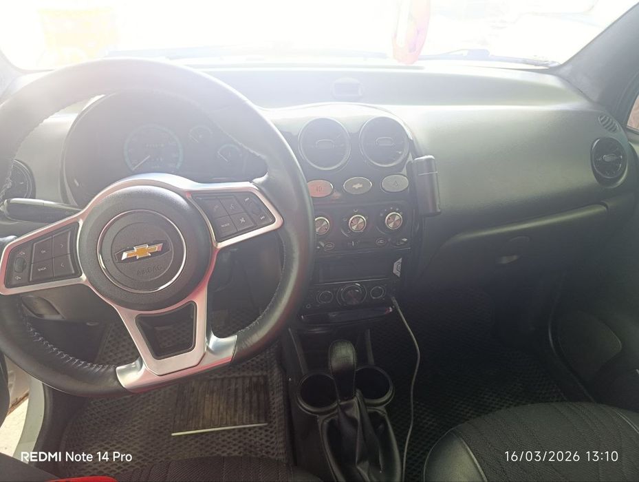 Matiz  sotiladi genbor
